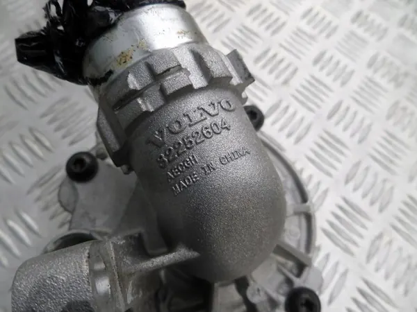 Vattenpump Volvo S60 III 2.0 B5 B420T2 image 3