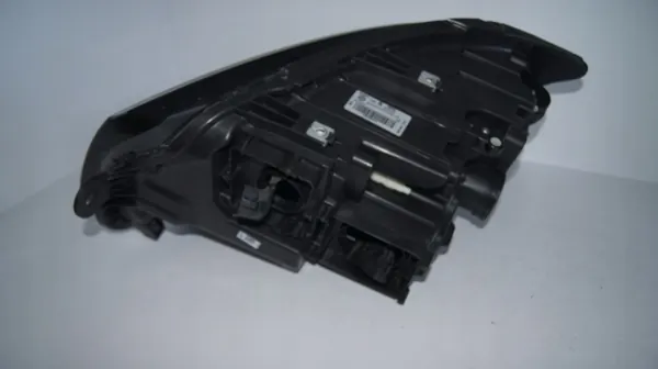 VW T6 TRANSPORTER LÂMPADA LED DIREITA 7E1.941.774 image 3