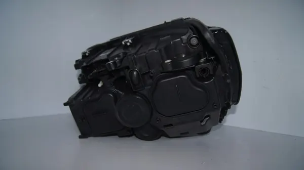 VW T6 TRANSPORTER LÂMPADA LED DIREITA 7E1.941.774 image 4