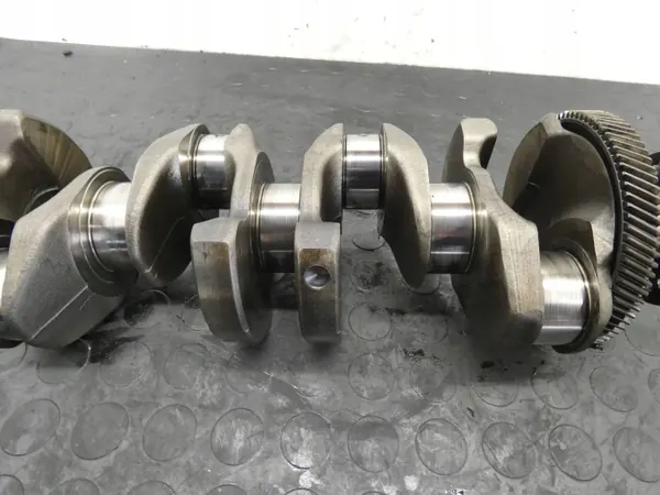 Jaguar Kampiakseli OEM G4D3-6A303-BA F-PACE 2.0D image 7