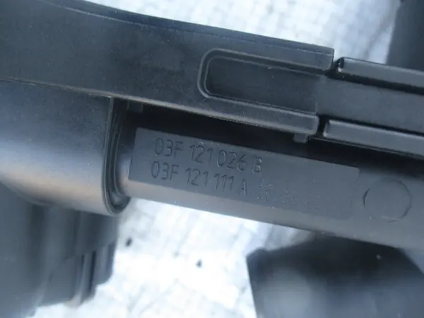 VW Audi Seat Skoda 1.2 TSI Carcasa de Termostato Tubo de Agua image 4