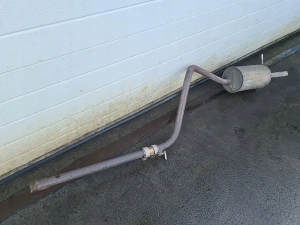 VW FOX 1.2 Auspuffrohr Schalldämpfer - OEM Teil image 5