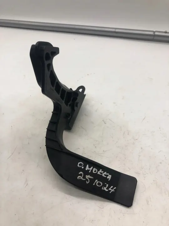 Poignée d'ouverture capot OEM 9834873780 Opel Mokka image 2