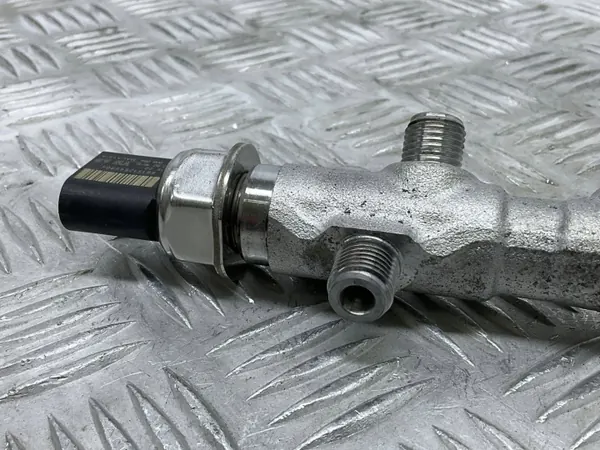 Jeu d'injection Audi A3 S3 8V OEM 04L130277D image 9