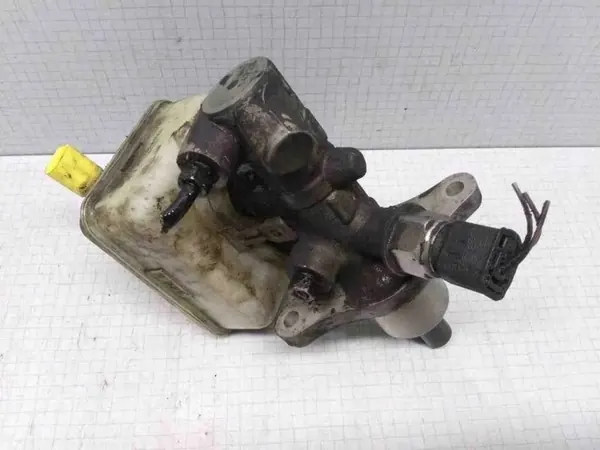Bremszylinder OEM 03350884581 für Audi A3 Sportback image 3