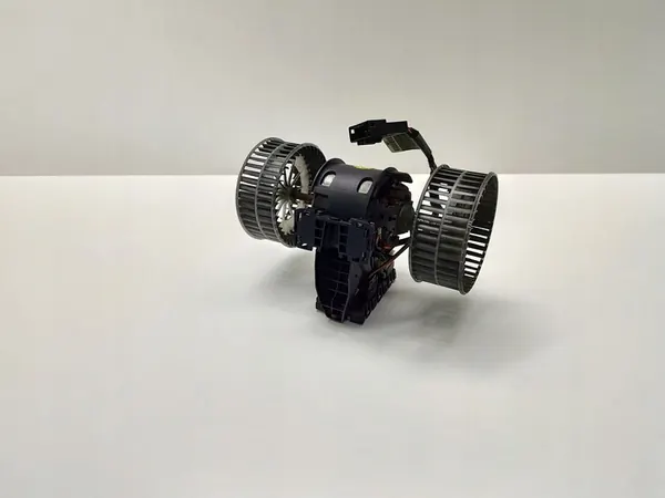 Ventilador de sopro dianteiro BMW 5 E60 E61 OEM 6988452 image 3