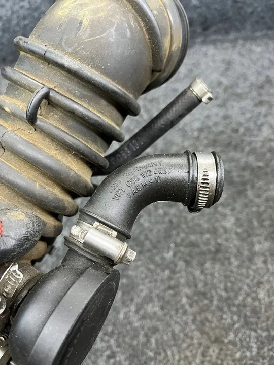 Tubo do turbocompressor VW Passat B5 image 6