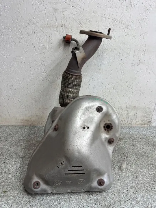 Katalysator OEM KAT CX30 2.0 Hybrid 2019-25 image 2