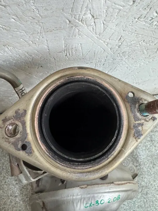 Katalysator OEM KAT CX30 2.0 Hybrid 2019-25 image 5