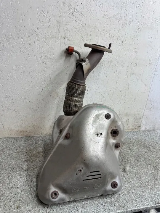 Katalysator OEM KAT CX30 2.0 Hybrid 2019-25 image 6