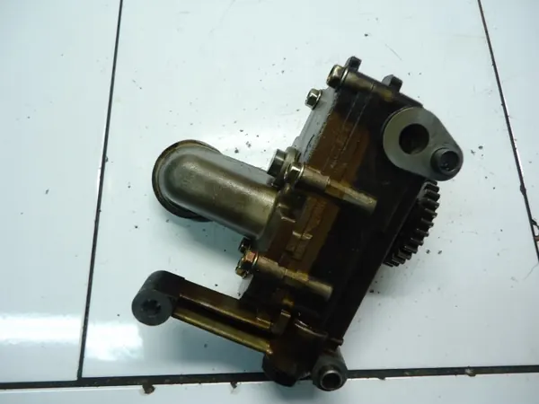 Pompe à huile KIA CARENS III 2.0 16V G4KA OEM image 6