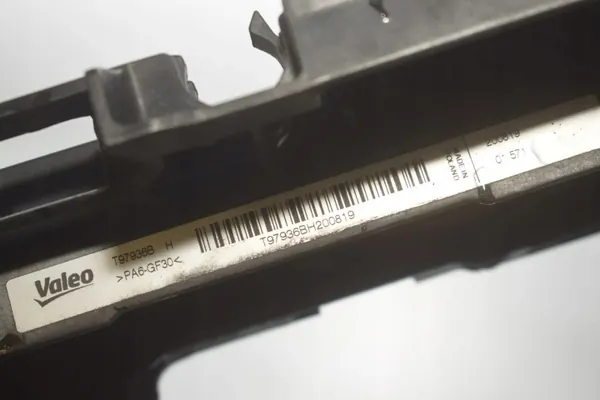 Moldura Grade BMW G20 M340xd OEM 8666835 image 6