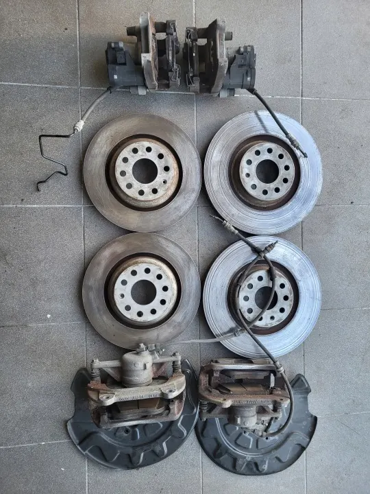 Jarrusatulat OEM 340mm ja 310mm VW Arteonille image 2