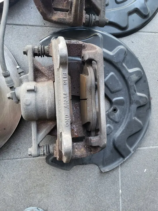 Jarrusatulat OEM 340mm ja 310mm VW Arteonille image 6