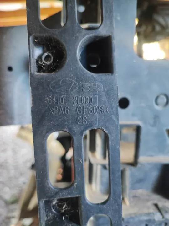 Vorderer Verstärkungsbalken Hyundai Tucson 2004-2009 OEM image 2