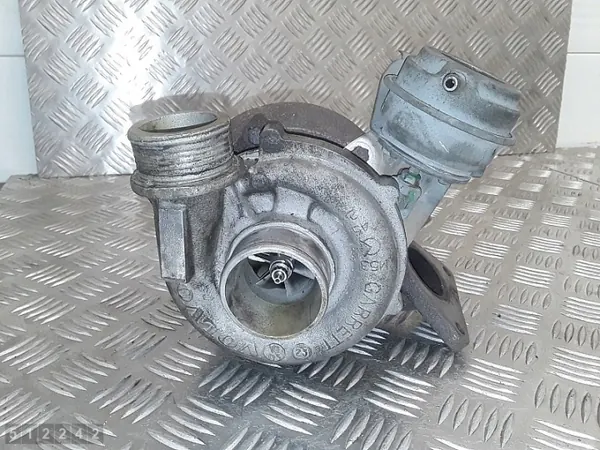 Turbocompressor Volvo usado OEM 8653122 para S60 image 2