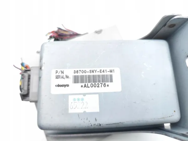 Module régulateur Honda CR-V OEM 36700-SWY-E41-M1 image 7