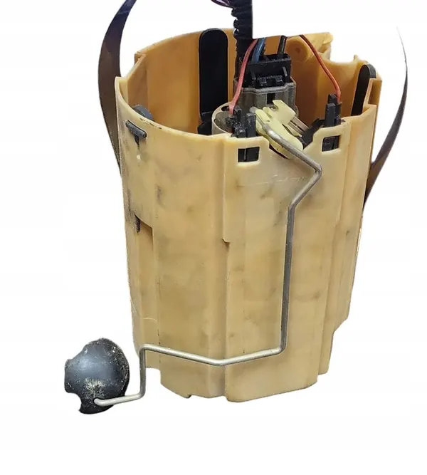 Volvo XC90 2003 Hochdruckkraftstoffpumpe OEM 30645978 image 5