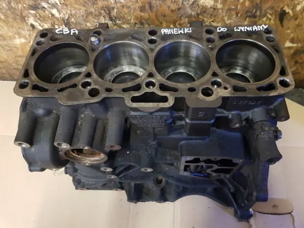 Bloco motor OEM mercedes413 para 2.0 TDI 140CV image 2