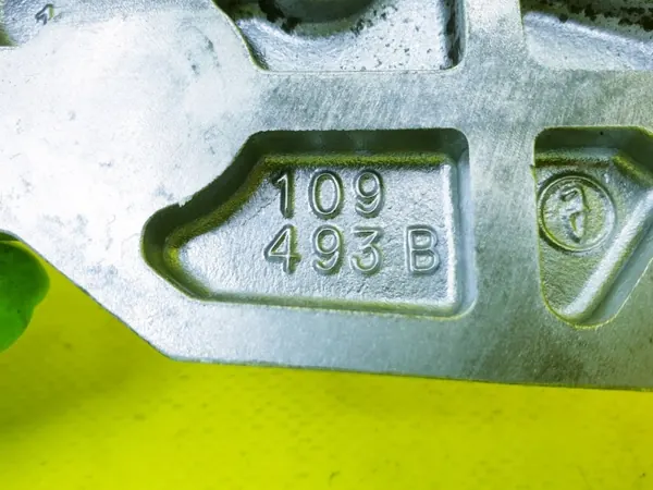 Base de Tendeur de Courroie OEM 06D109493B Audi image 6