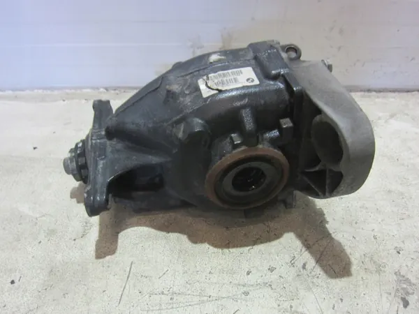 BMW Hinterachsdifferential 3.38 OEM 33107636994 Gebraucht image 3