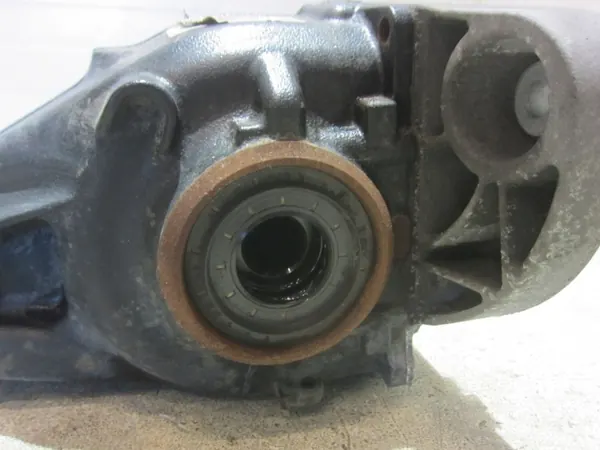 BMW Hinterachsdifferential 3.38 OEM 33107636994 Gebraucht image 4