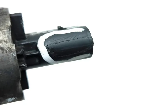 Bränsletrycksregulator OEM 03L130764A - Begagnad image 4