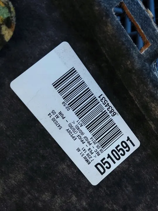 BMW 5 F10 F11 Kofferbakplank OEM 7238141 - Gebruikt image 5