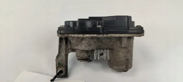 Begagnad avgasregulator OEM 3Q0253691K för Skoda image 3