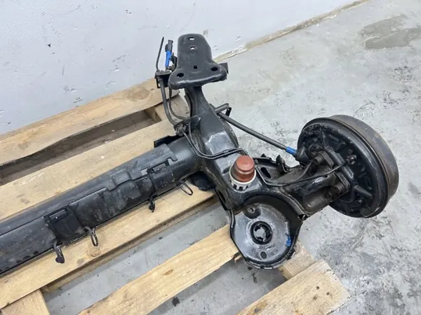 OEM MMAUTKO-27769- takajousipalkki Citroen C3:lle image 3