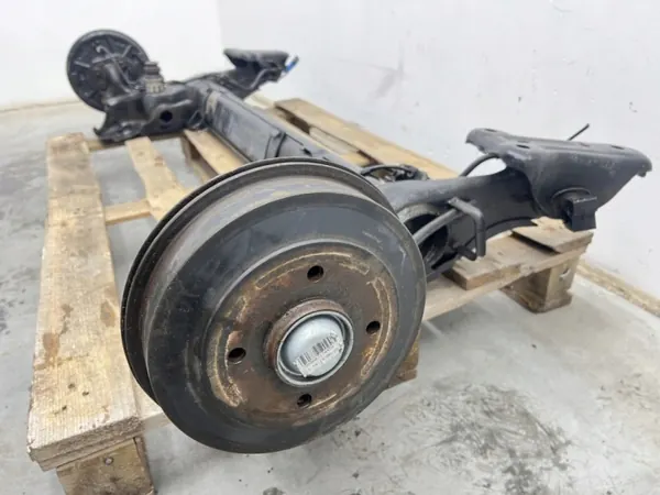 OEM MMAUTKO-27769- takajousipalkki Citroen C3:lle image 4