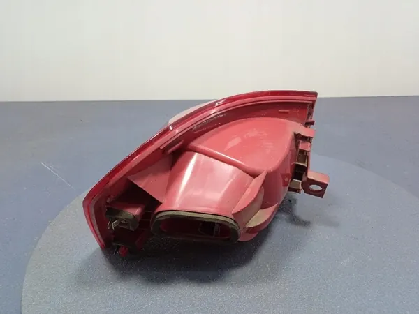 VW Passat B6 Variant Luz Trasera Derecha 3C9945096N image 3