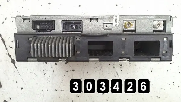 Amplificador de áudio Audi A8 OEM 4E0035541E - Usado image 4