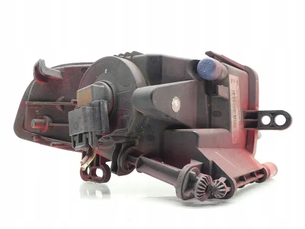 Farol de Neblina Frontal Esquerdo Audi A3 8V 8V0941699D image 3