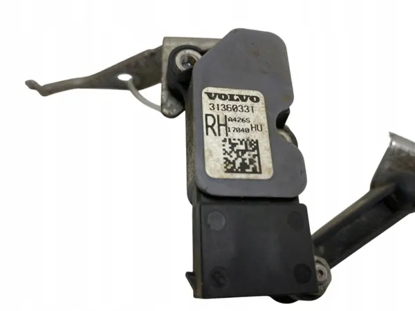 Volvo XC90 2019 Achterluchtvering niveausensor OEM 31360331 image 5