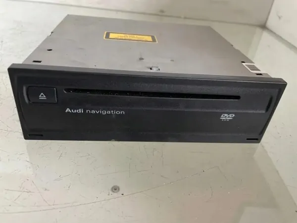 Changer CD d'occasion OEM 4E0910888 pour Audi A4 Avant image 2
