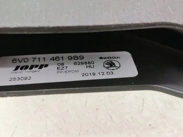 Levier de frein à main Skoda Fabia Mk3 OEM 6V07114619B image 3