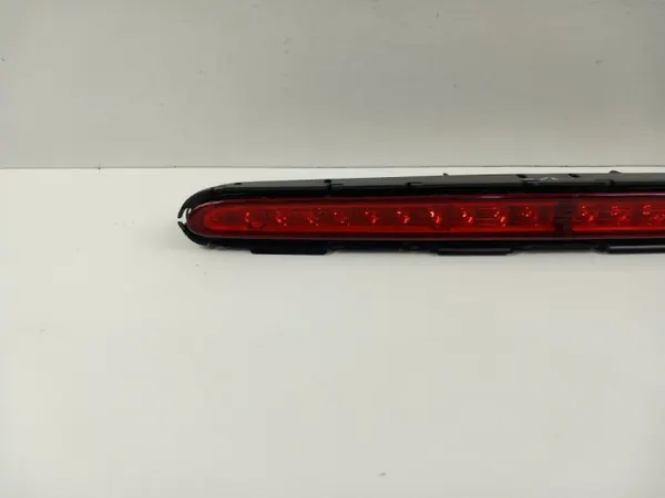 Feu Stop 3 Mercedes Classe E W211 Berline A2118201556 image 4