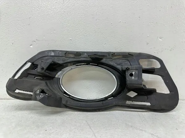 Rejilla izquierda parachoques delantero Mercedes C-Class W204 A2048852423 image 2