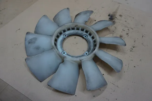 Ventilador Radiador MAZDA B2500 OEM - Usado image 2