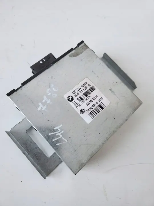 BMW OEM 911334802 Spannungswandler für 3er E90/E91 image 3