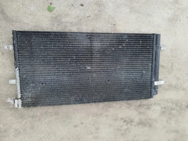 Condensador AC Audi A4 B8 A5 OEM 8K0260401AF Usado image 2
