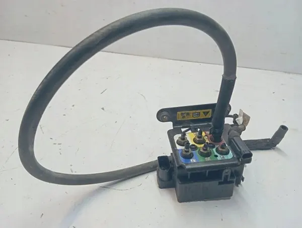 Maserati Luftfeder-Kompressor OEM 15150002073 image 2