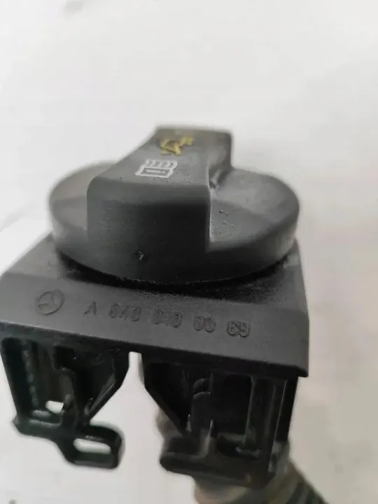 Mercedes-Benz Olievulpijp OEM A6400100389 image 6