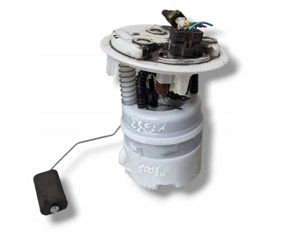 Polttoainepumppu Peugeot 3008 2010 OE 1525NR image 2