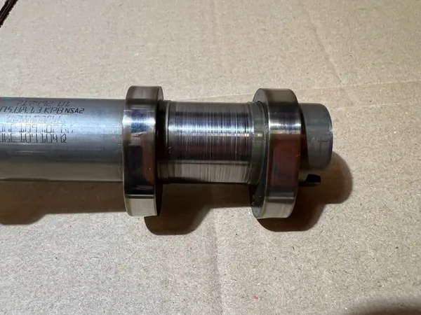 AUDI 3.0 TFSI CTU Vasemman Pakokaasun Nokka-akseli 06E109102BG image 4