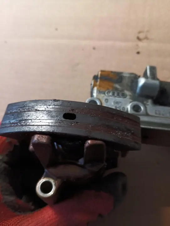 Volkswagen OE 058109088D Ajustador de árvore de cames image 3