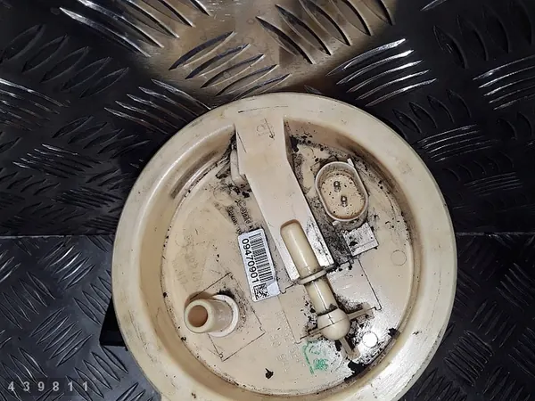 Brandstofniveausensor BMW 1 Series 120d Diesel 7190944 image 3