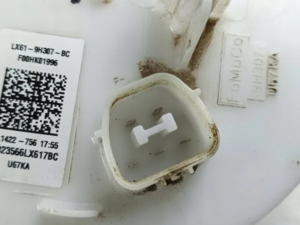 Bomba de Combustible Lincoln OEM LX619H307BC - Usada image 3