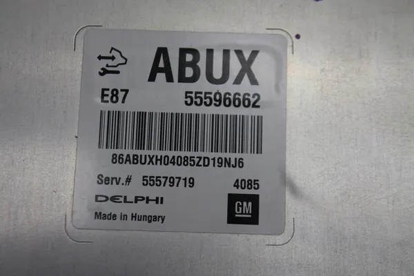 Motorstyrmodul Opel OE 55596662 image 2